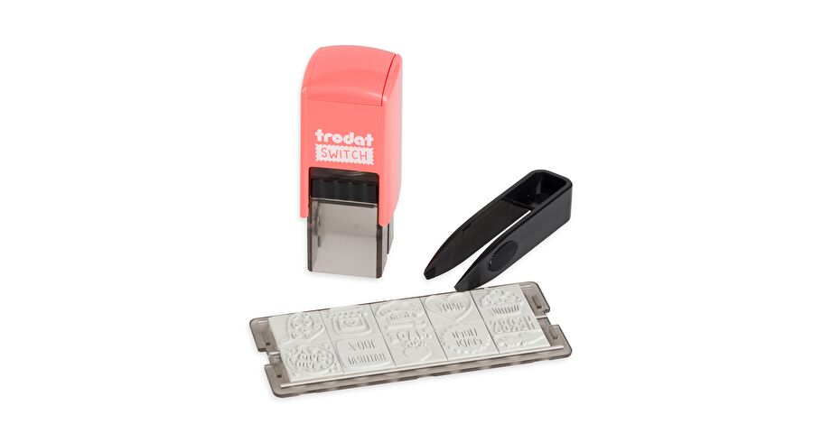 0511002481_trodat_Switch_Selbstgemachtes_koralle_Set_weisser_Hintergrund_front_gedreht_links_1x1_RGBInh.jpg